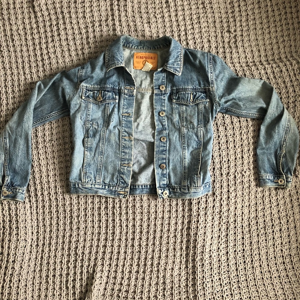 Aeropostale Fitted Distressed Jean Jacket